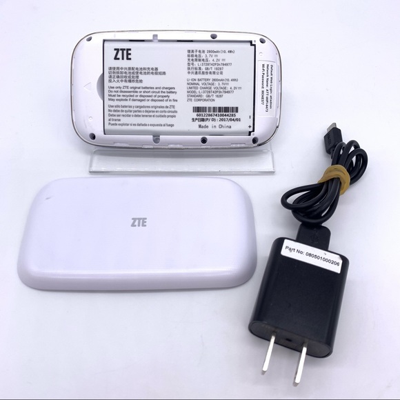 ZTE AT&T Mifi / Wi-fi Portable Internet Device with Micro SD Card Slot - Picture 6 of 11